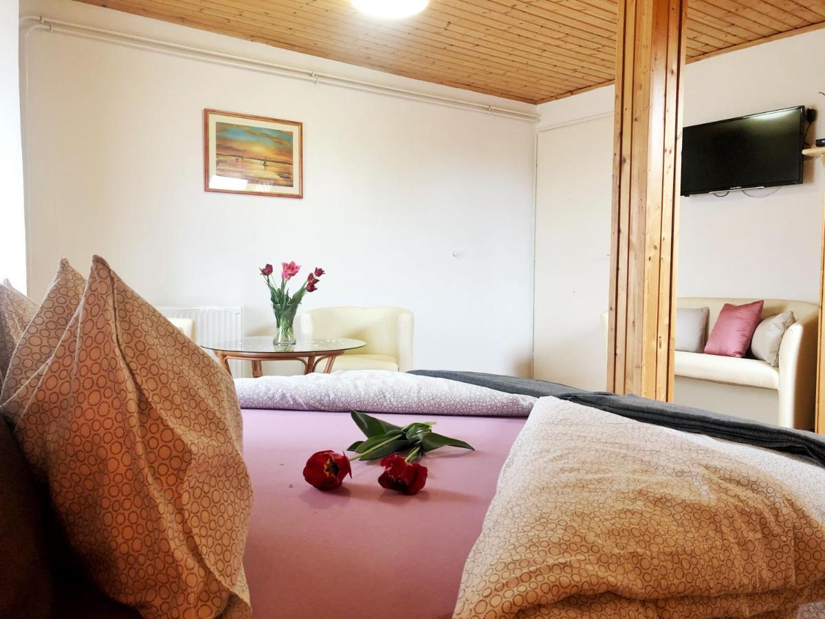 Balaton Apartman Paloznak Extérieur photo